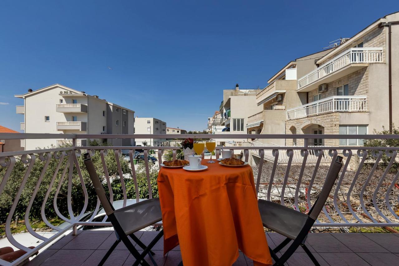 Apartments Paunovic Makarska Exterior photo