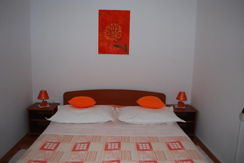Apartments Paunovic Makarska Exterior photo