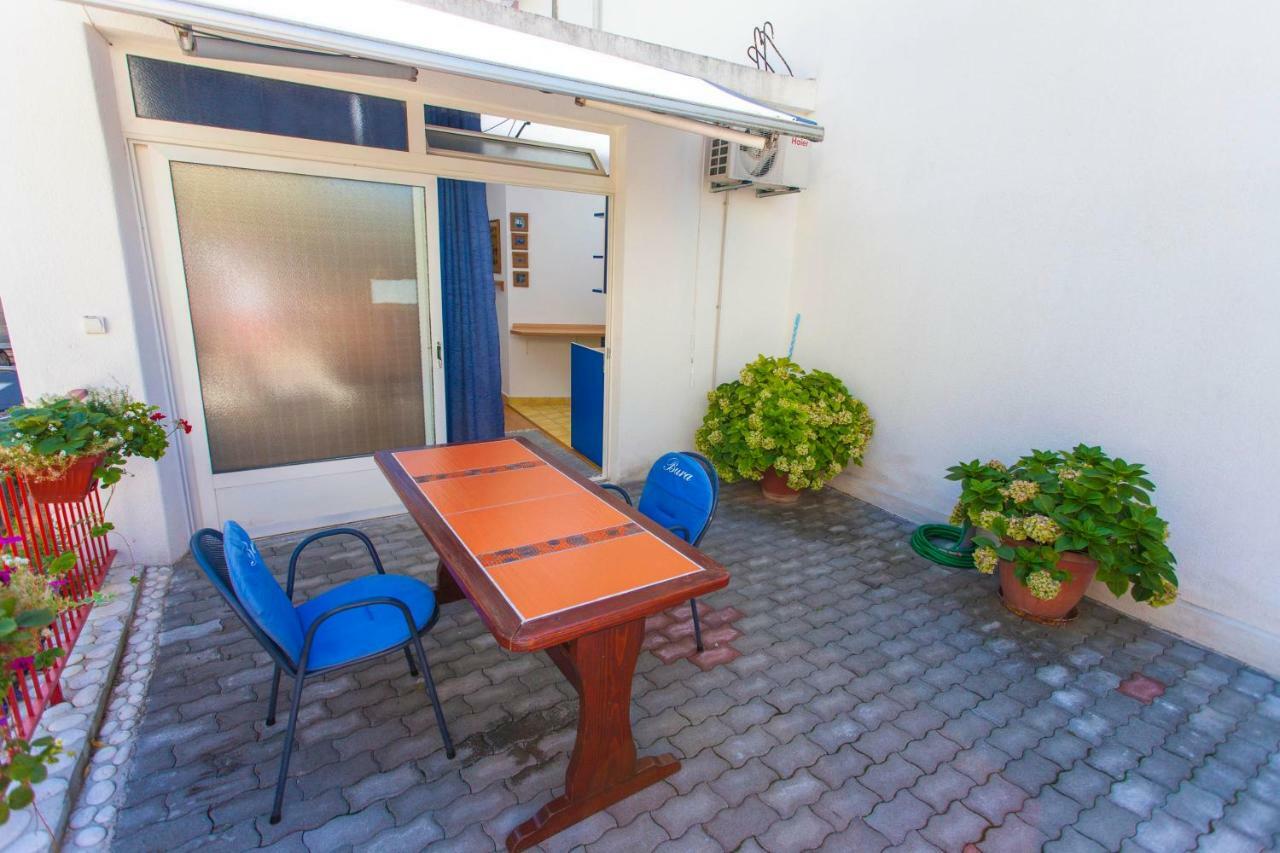 Apartments Paunovic Makarska Exterior photo